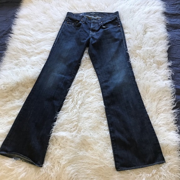 $$-Rock and Republic button fly dark denim. - Picture 4 of 8